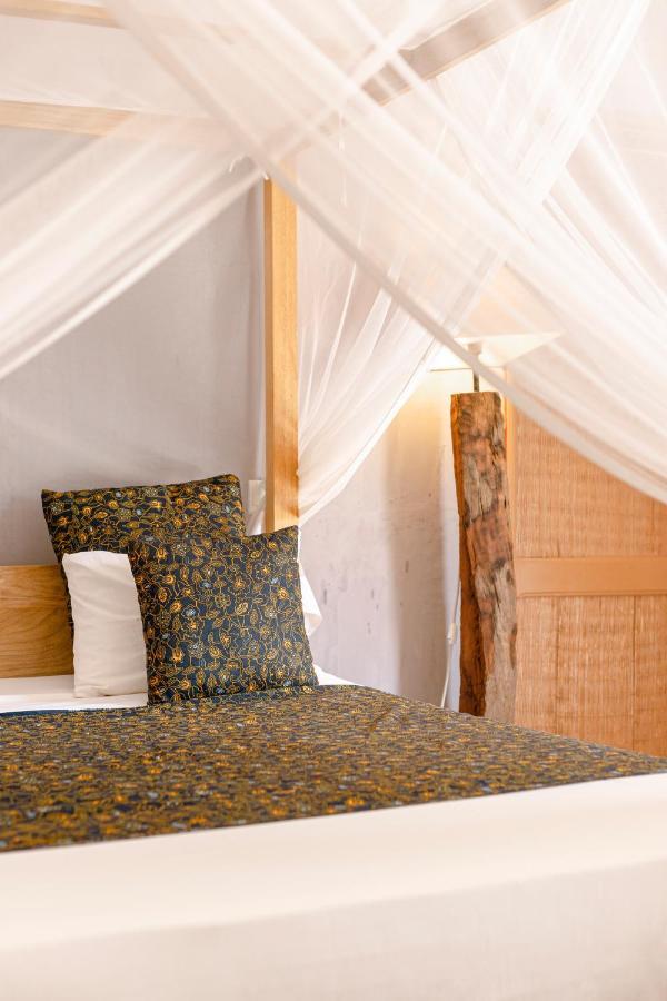 Casa Louka Bed & Breakfast ซาลี ปอร์ตูดัล ภายนอก รูปภาพ