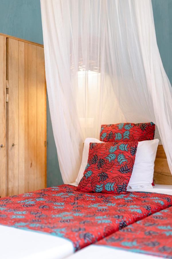 Casa Louka Bed & Breakfast ซาลี ปอร์ตูดัล ภายนอก รูปภาพ